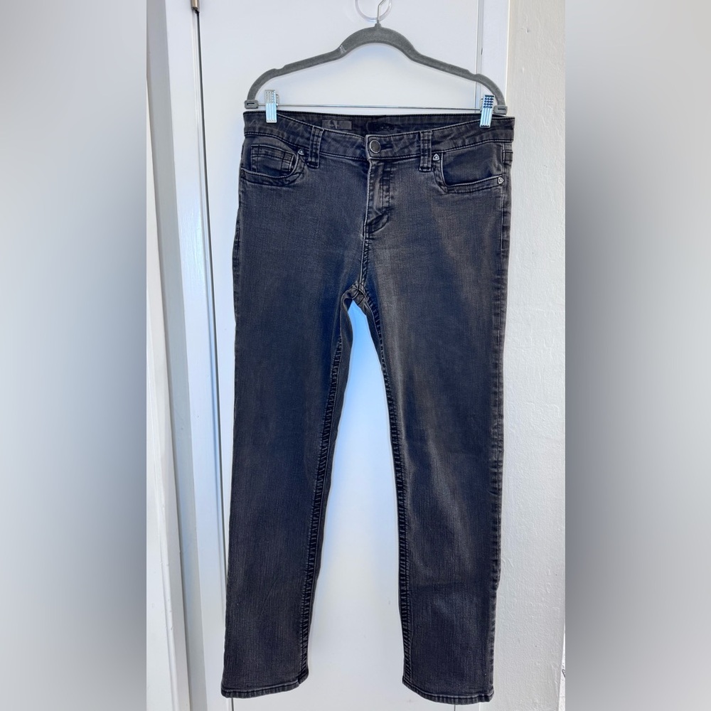 Kut from the Kloth Straight Leg Jeans – Washed Black / Charcoal